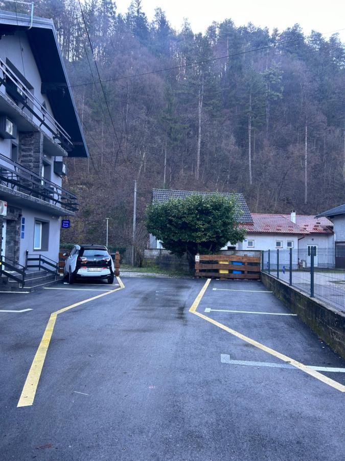 Apartmani "Stari Grad - Samobor" Екстериор снимка